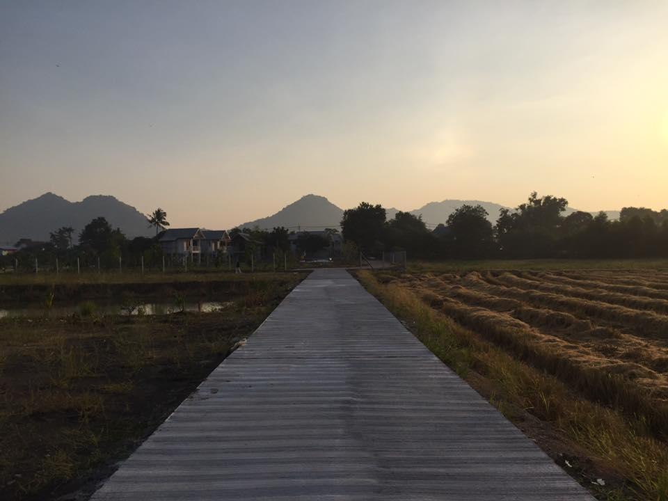 Baan Suan Geb Tawan Hotell Lop Buri Exteriör bild