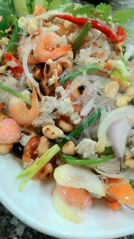 Baan Suan Geb Tawan Hotell Lop Buri Exteriör bild