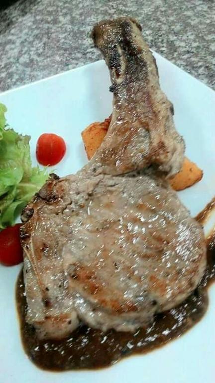 Baan Suan Geb Tawan Hotell Lop Buri Exteriör bild